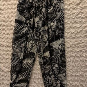Black and White Tropical Print Pants